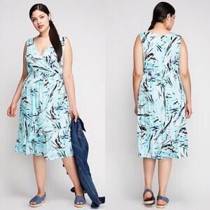 Lane bryant 14 / 16 blue Smocked stretch waist faux wrap sleevless v neck dress